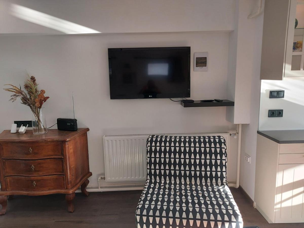 Székesfehérvár 2+2Szemelyes Apartman Kerttel 아파트 외부 사진